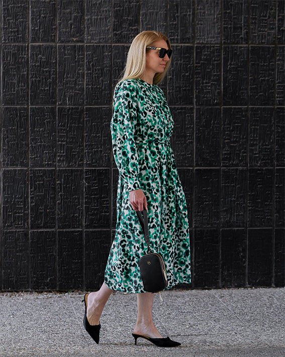 RUNA schwarz mit Silber