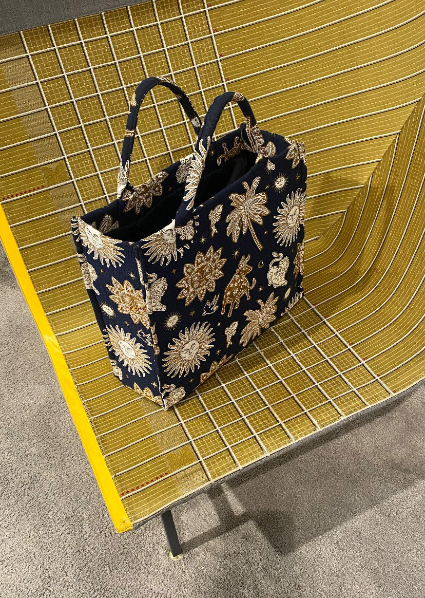 TOTE MAXI Stellar
